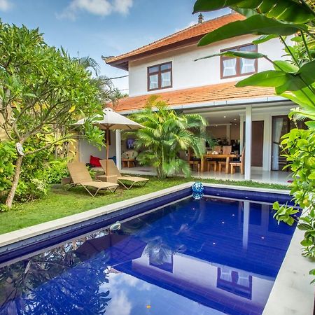 Villa Rani 3 Seminyak Eksteriør billede